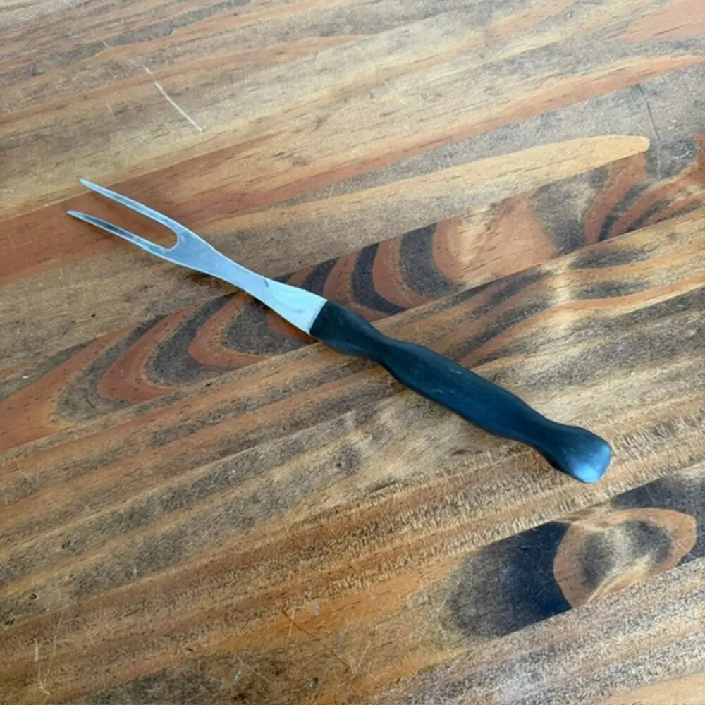 Cutco Vintage Brown Handle Carving Fork No 1026